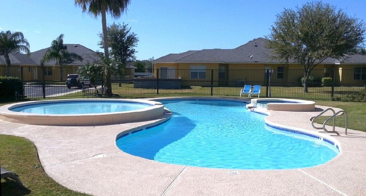 Beautifully Furnished 3Bd 2Br Pool Gated Condo In Mcallen, Tx Pharr Eksteriør bilde